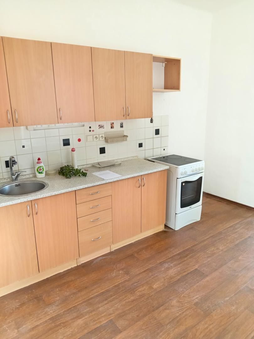 2+1, Resslova, Hradec Králové, 76 m²