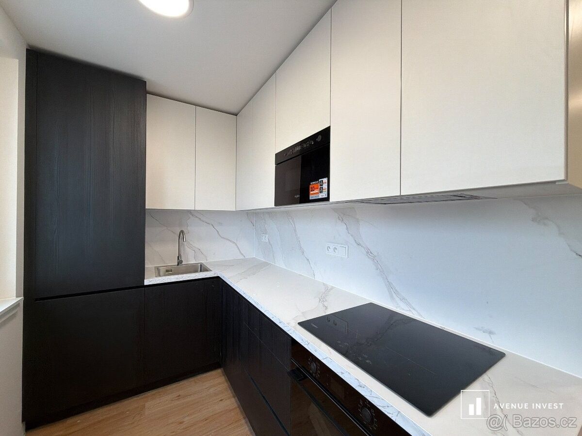 Byty, Otrokovice, 765 02