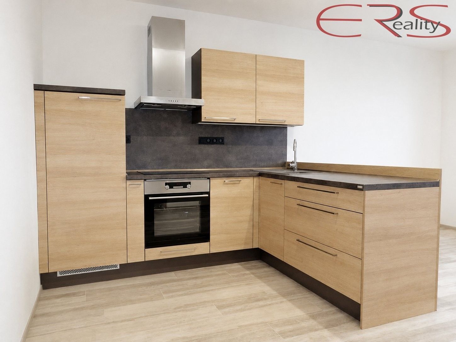 3+kk, Porák, Jičín Nové Město, 72 m² - 2