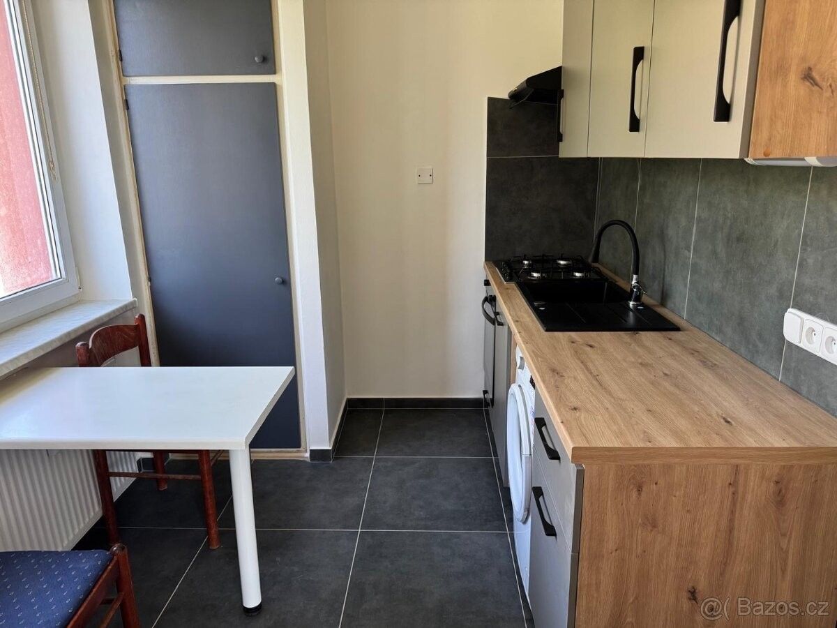 Prodej byt - Chodová Planá, 348 13