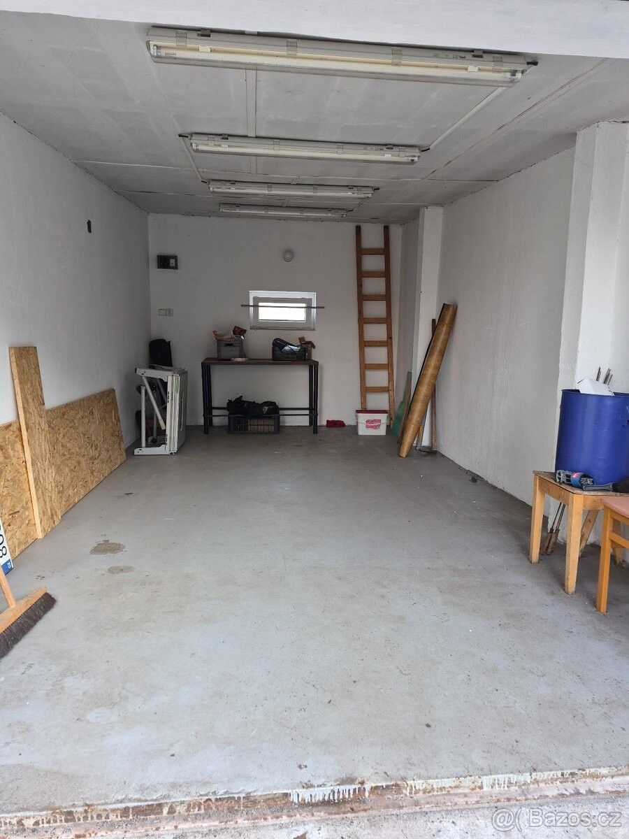 Pronájem garáž - Česká Lípa, 470 01