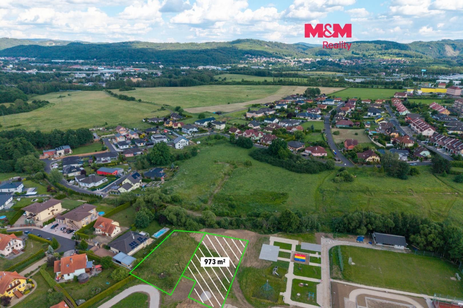 Pozemek pro bydlení, 973 m²
