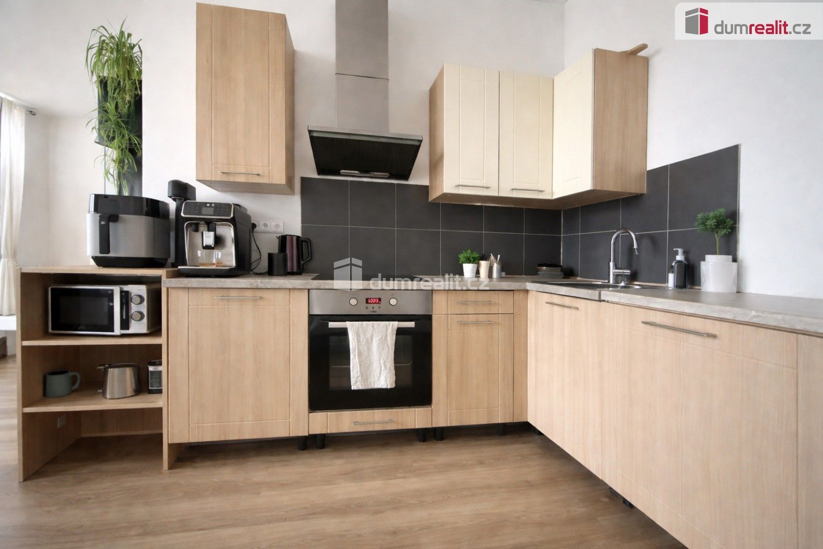 2+kk, Modlany, 83 m²