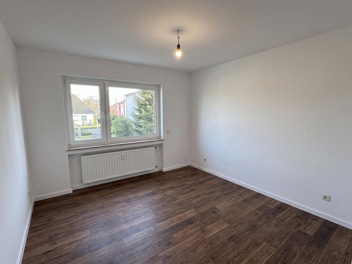Pronájem byt 4+1 - Schönbergstraße 21 Mönchengladbach Wickrath Nordrhein-Westfalen 41189, 95 m² - 5