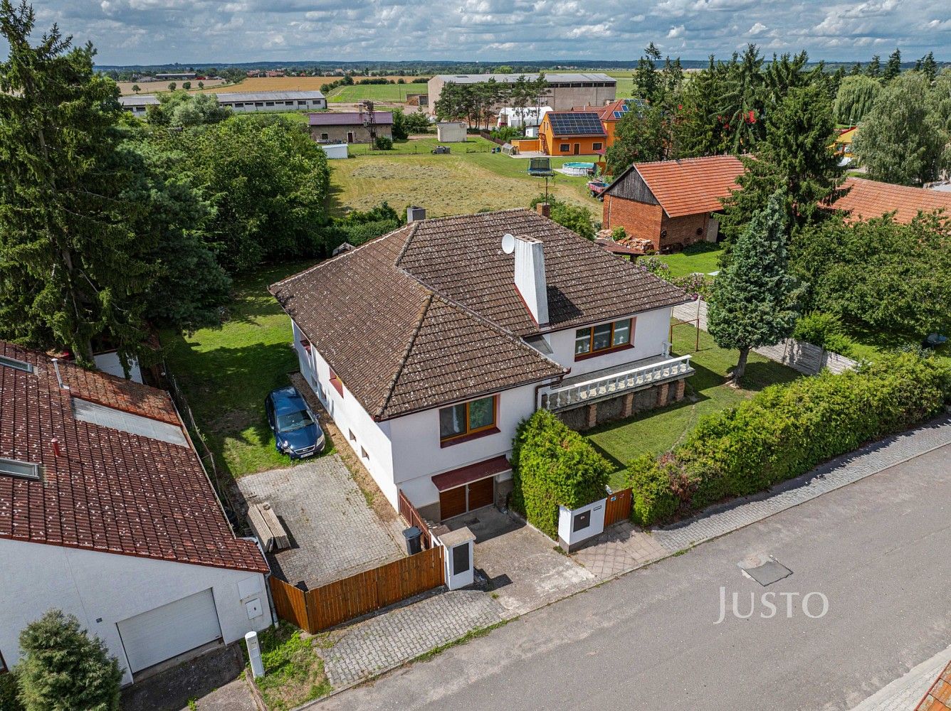 Rodinné domy, Chudeřice, okres Hradec Králové, 250 m² - 2