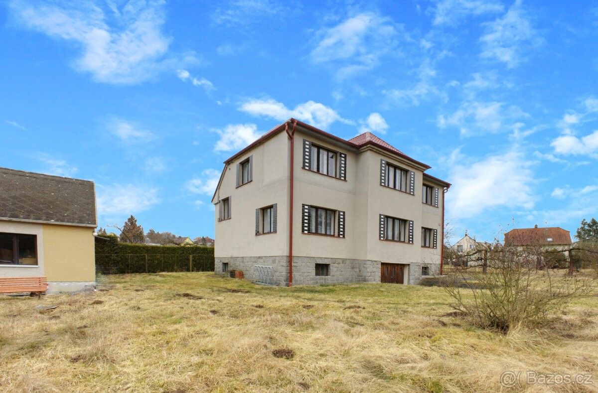 Rodinné domy, Nezvěstice, 332 04