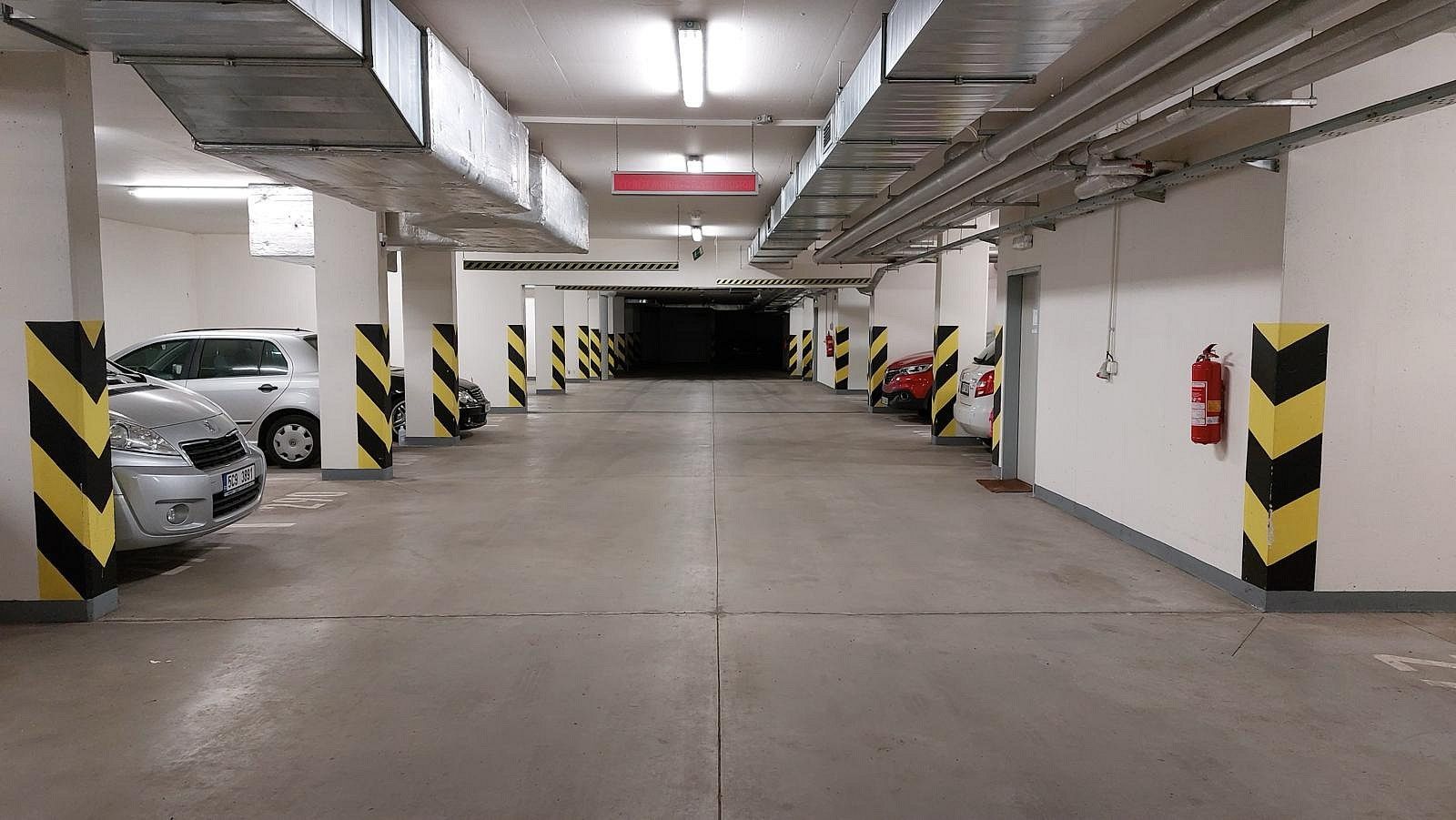 Nemovitost · 12 m² · Praha - Kunratice, okres Praha 4, Hlavní město Praha - 3