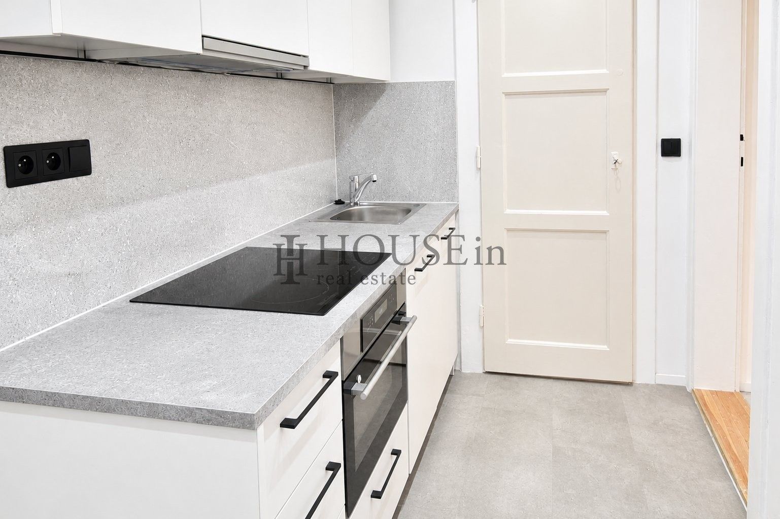 2+kk, Dolní, Praha, 63 m² - 2