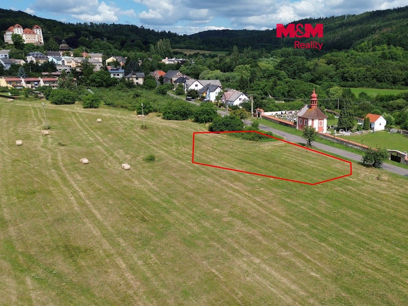 Pozemky pro bydlení, Valeč, okres Karlovy Vary - 1