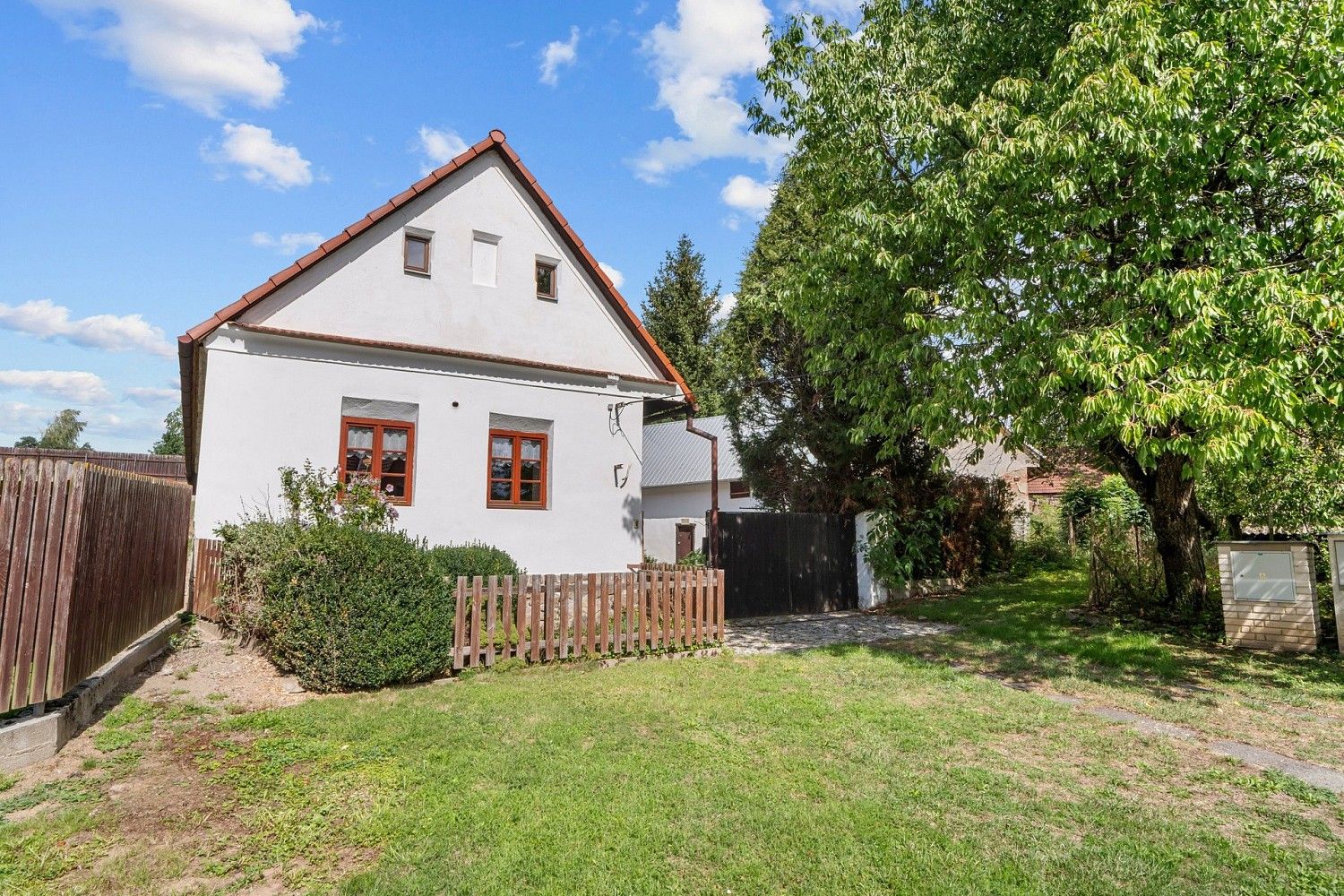 Rodinné domy, Hořepník - Březina, okres Pelhřimov, Kraj Vysočina, 291 m² - 1