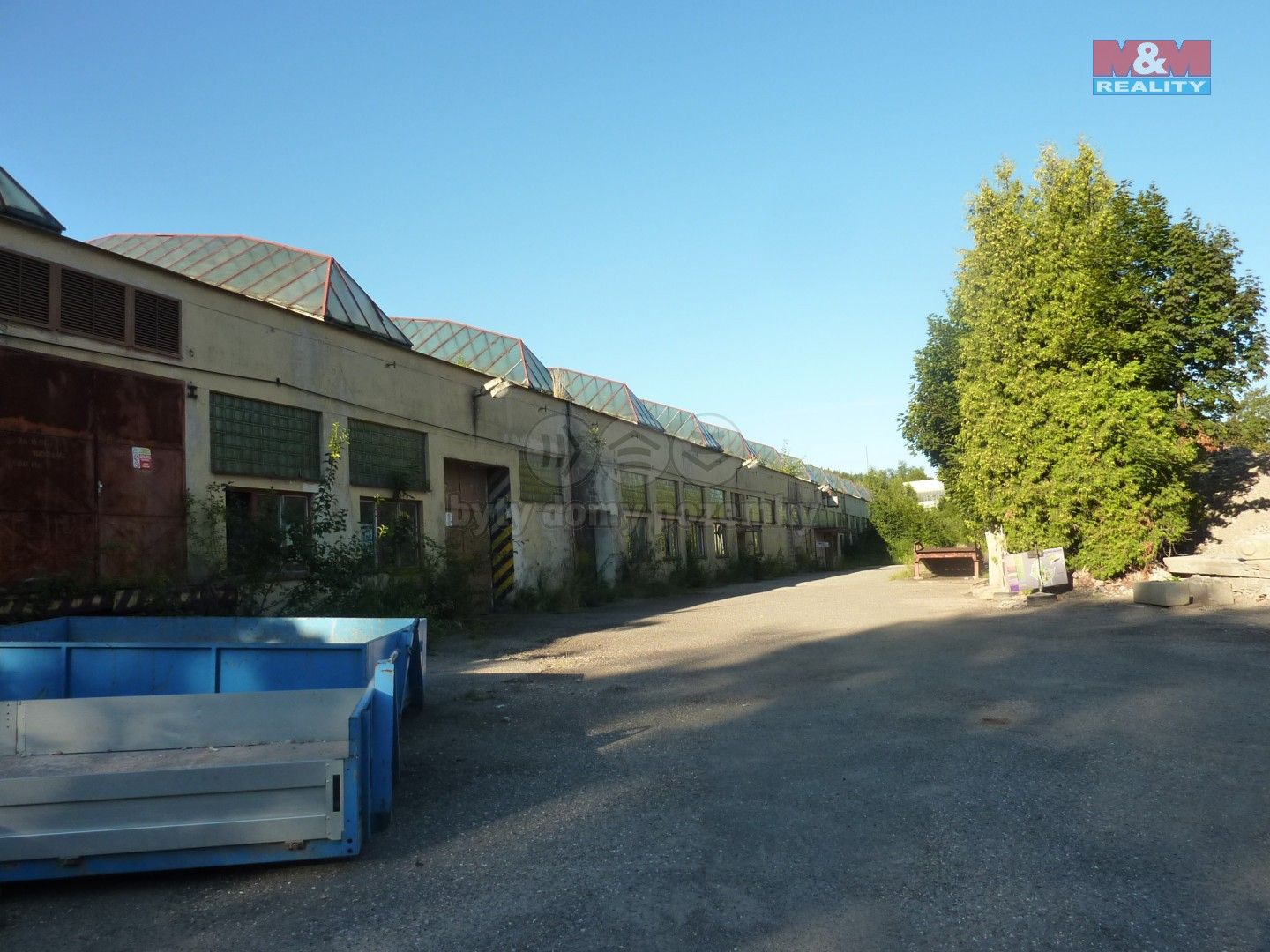 Sklady, Kostelecká, Hronov, 2 750 m²