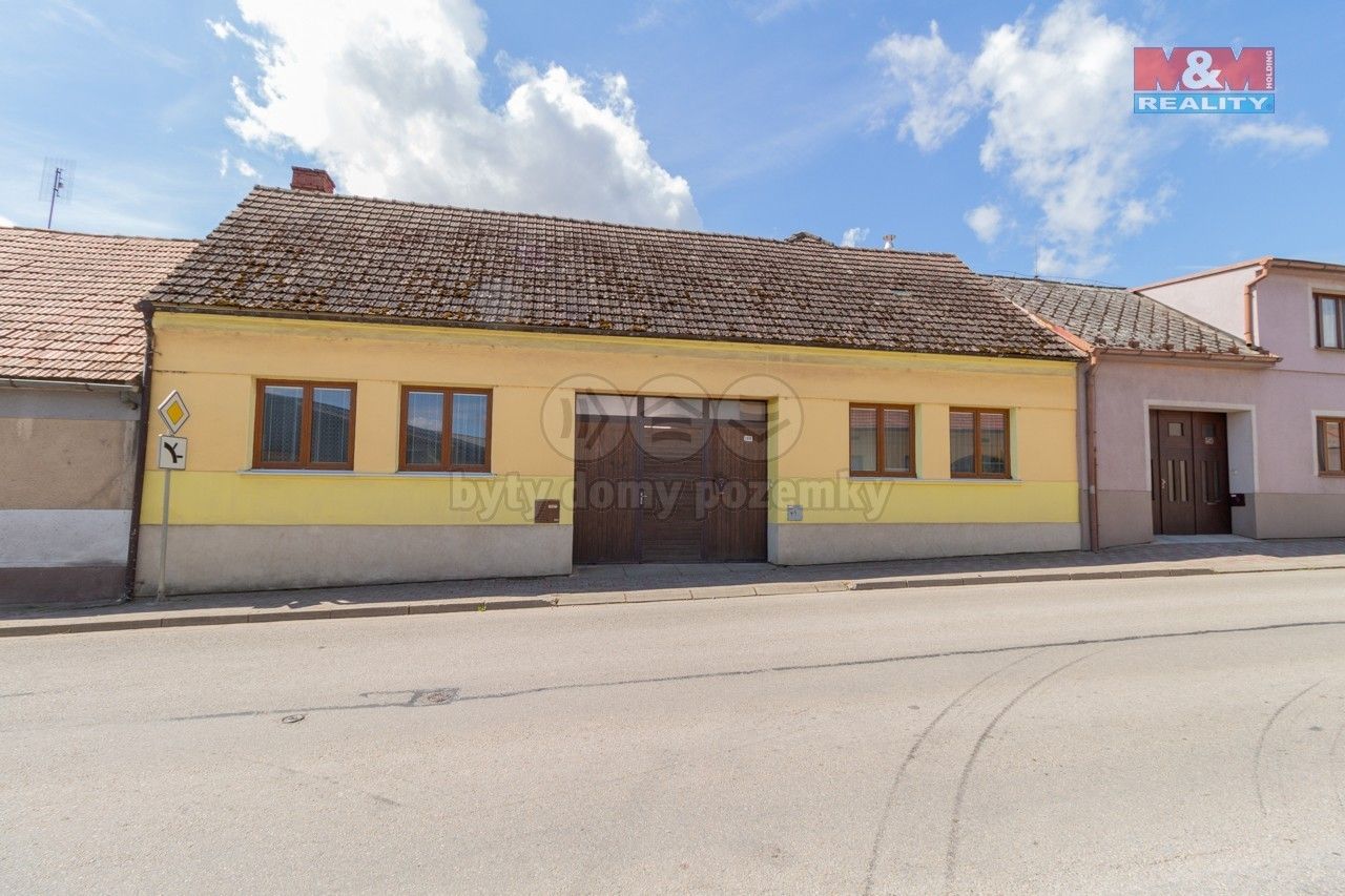 Rodinné domy, Týnská, Dolní Bukovsko, 98 m²
