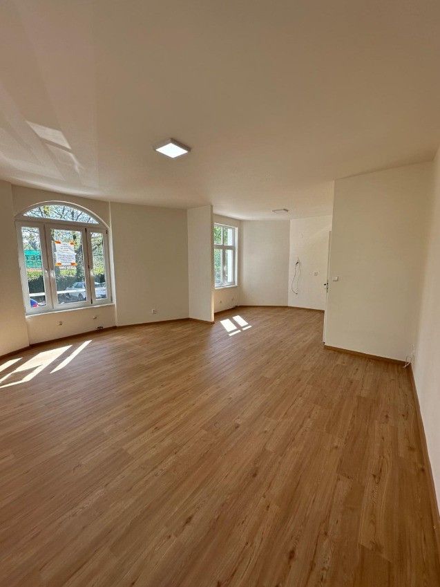 Pronájem byt 2+kk - K zámku, Praha, 65 m²