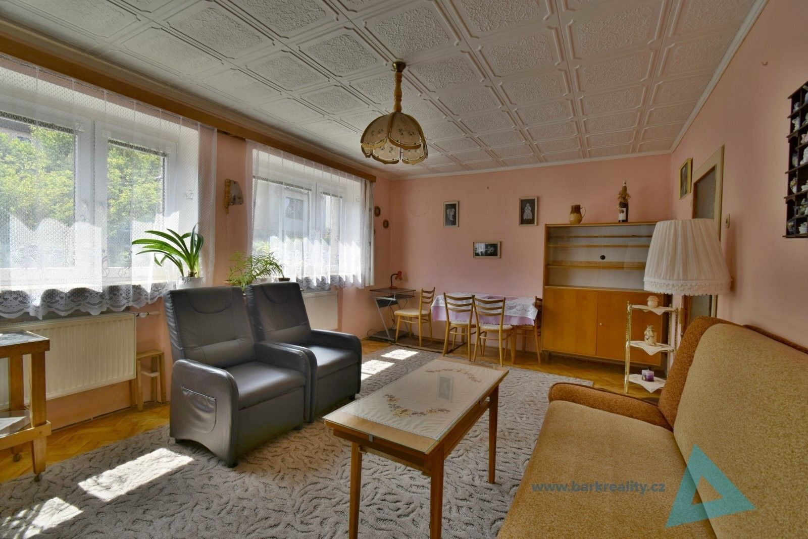 Prodej rodinný dům - Pecka, 134 m²