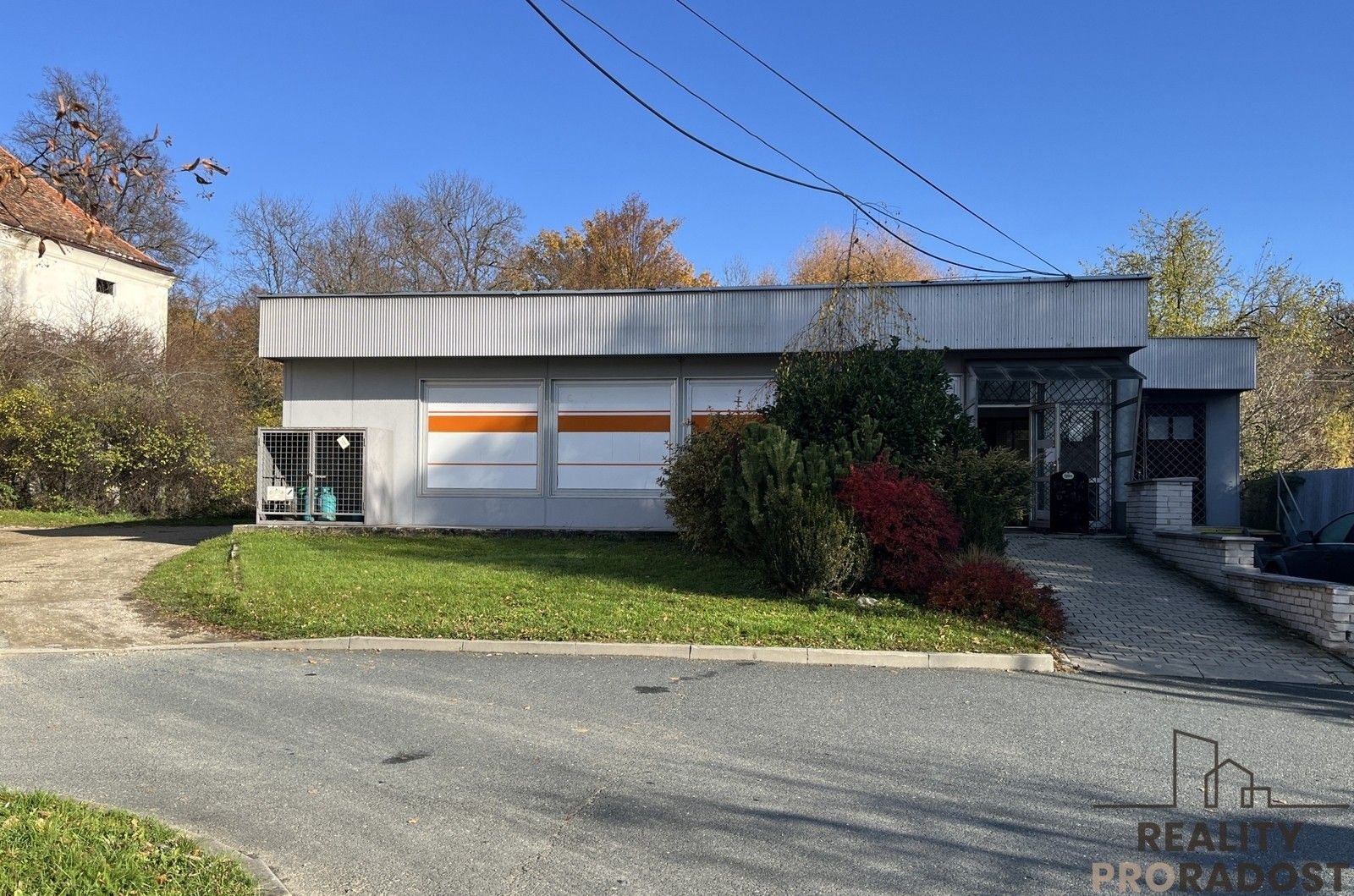 Obchodní prostory, Tulešice, 201 m²