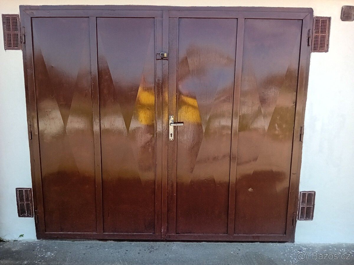 Garáže, České Budějovice, 370 01