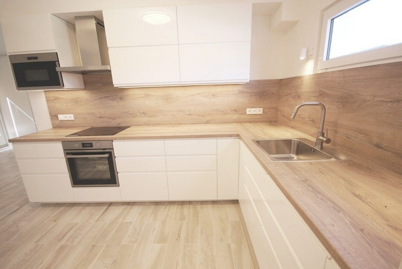Rodinný dům · 80 m² · U Tvrze, Hostouň, okres Kladno - 3