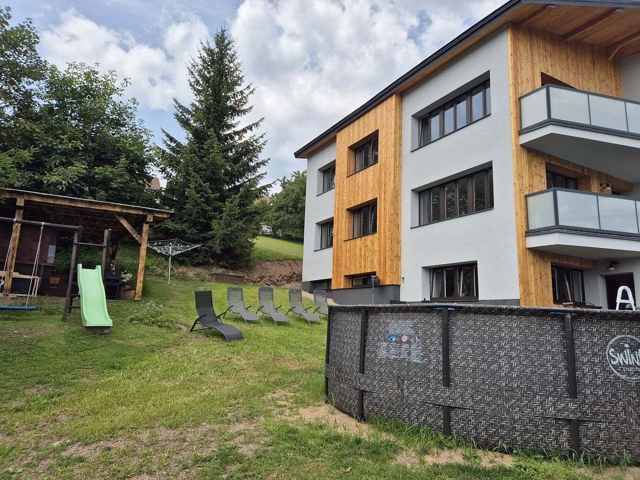 Chata · Černý Důl, Královéhradecký kraj - 3