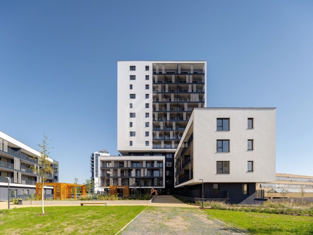 Pronájem ostatní - Mezi vodami, Praha, 5 m²