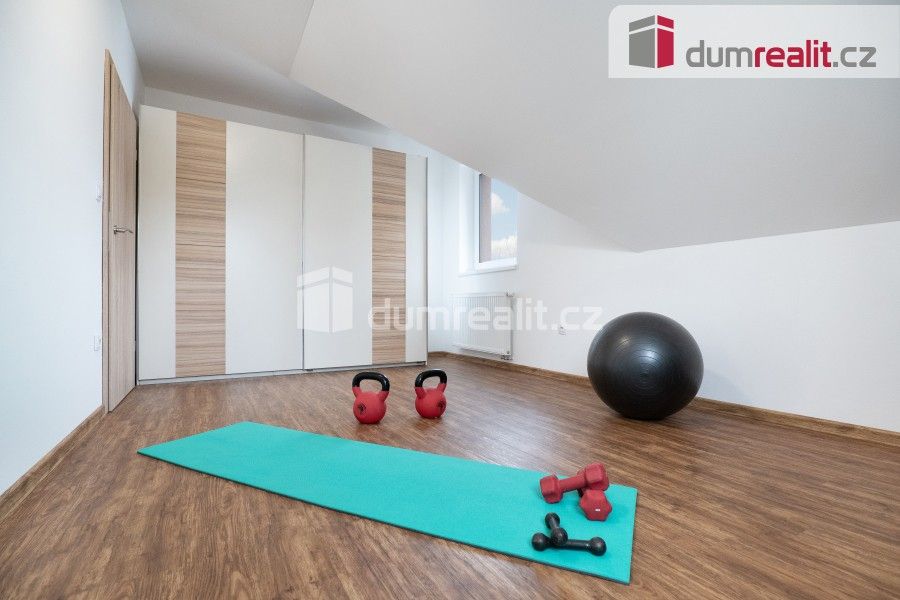 Prodej rodinný dům - Thomayerova, Říčany, 179 m²