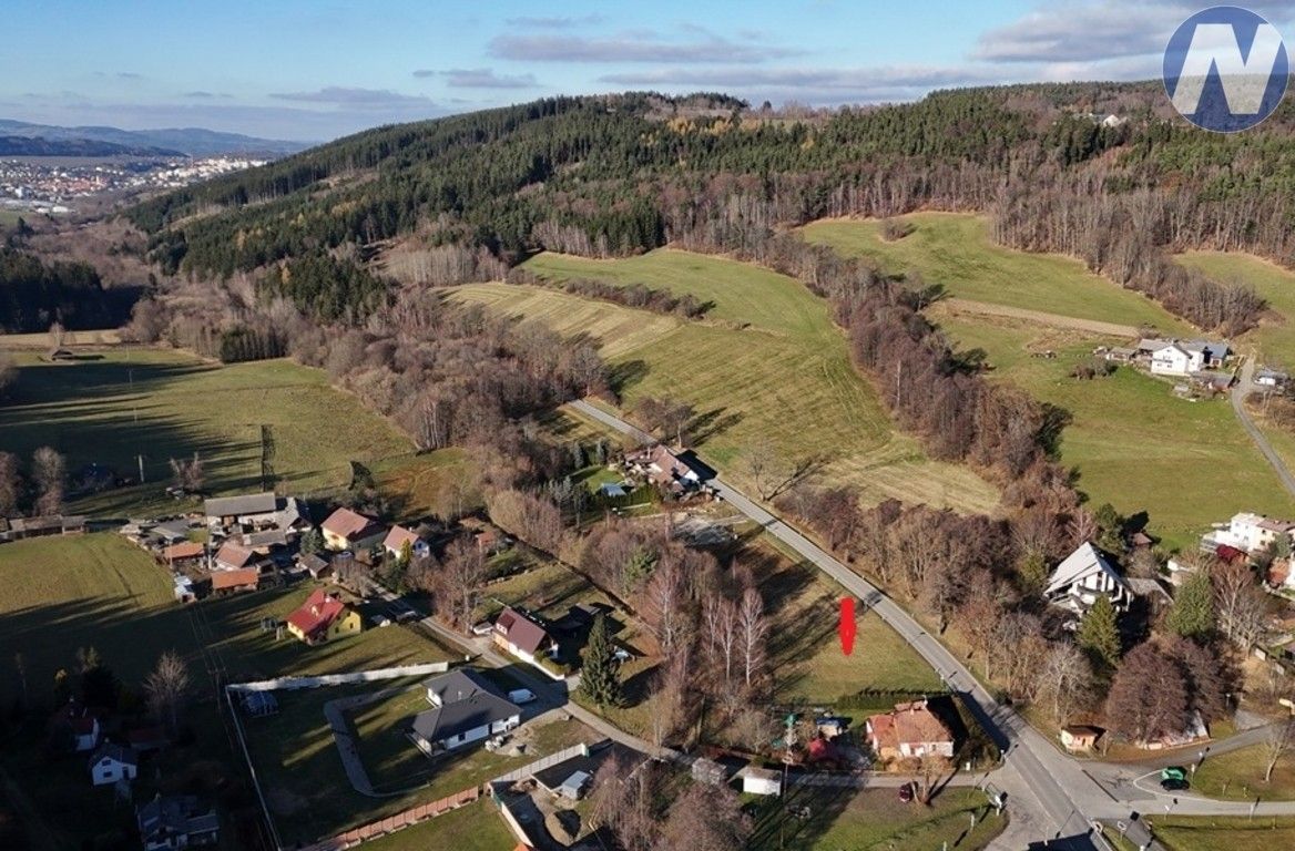 Pozemek pro bydlení · 1 704 m² · Chroboly - 4