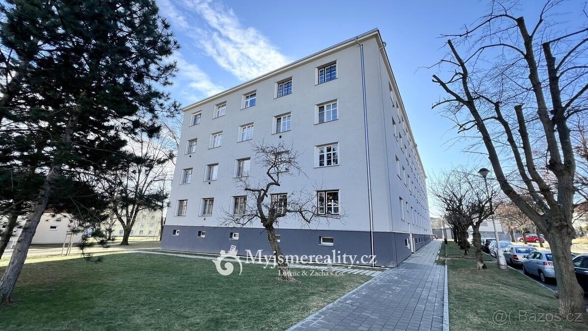 Prodej byt 4+kk - Znojmo, 669 02, 179 m²
