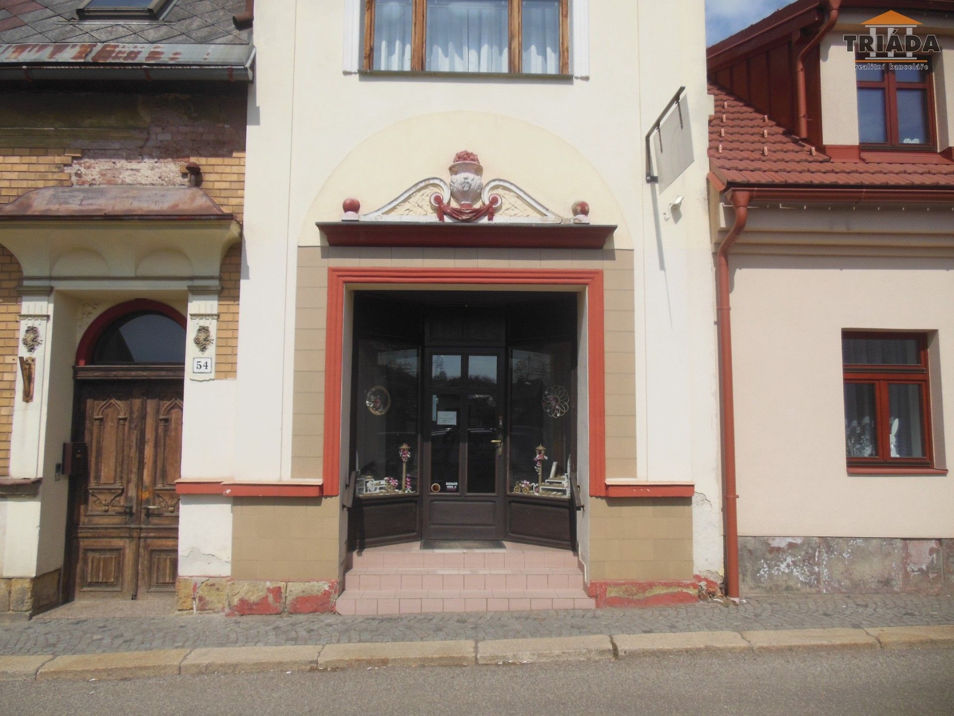 Pronájem komerční - Poděbradova, Lomnice nad Popelkou, 42 m²