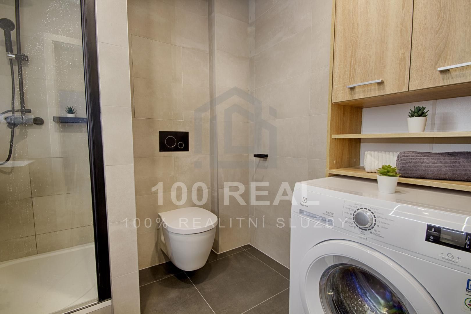 Byt 2+kk · 45 m² · Průmyslová 1200, Hradec Králové - 2