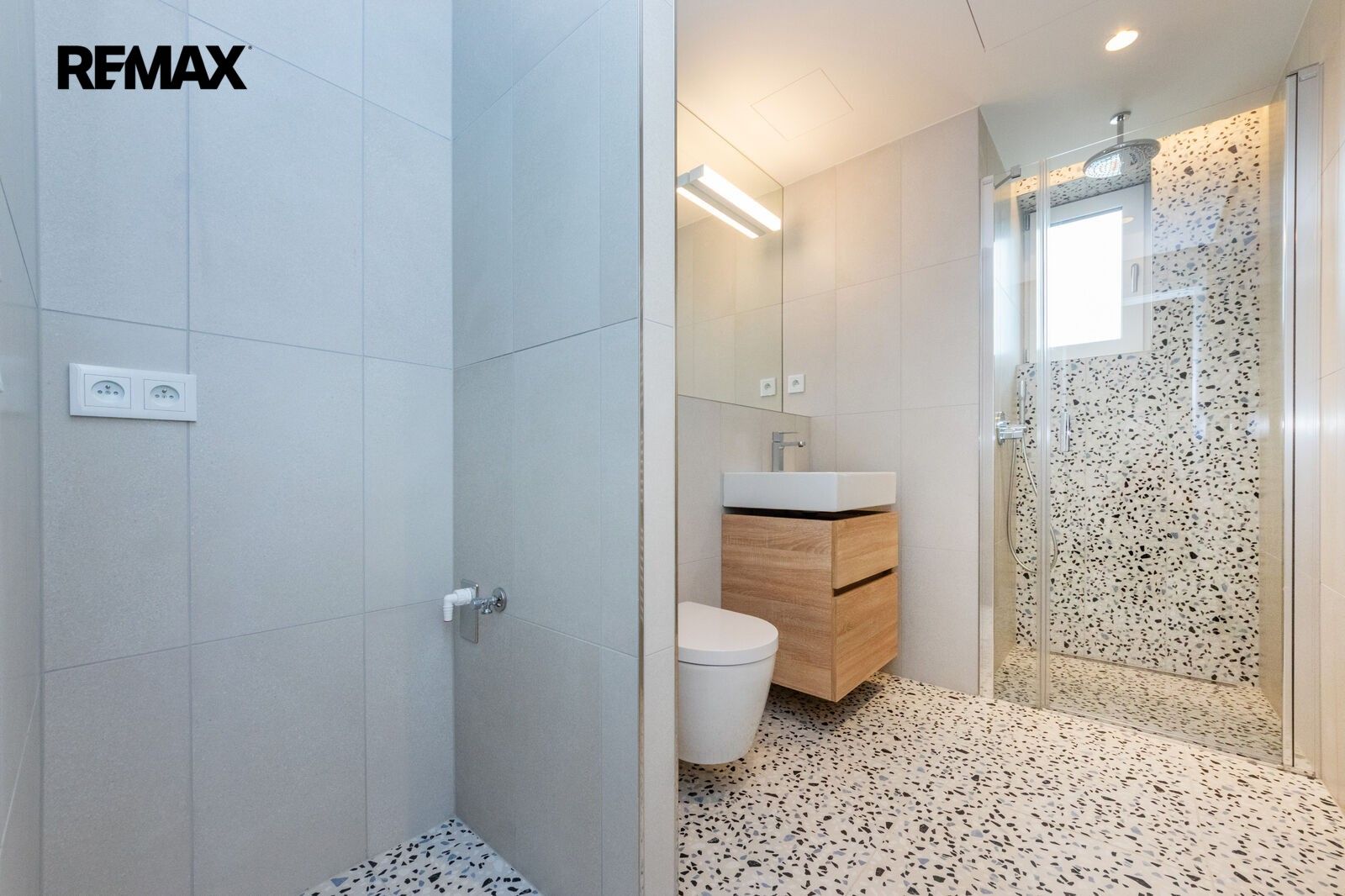 Byt 1+kk · 39 m² · U Komína 369, Praha Radlice - 3