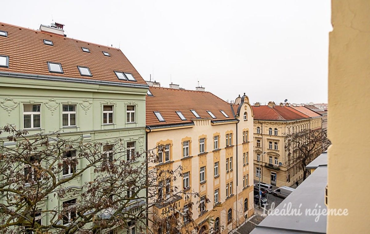 Pronájem byt 2+kk - Nitranská, Praha, 53 m²