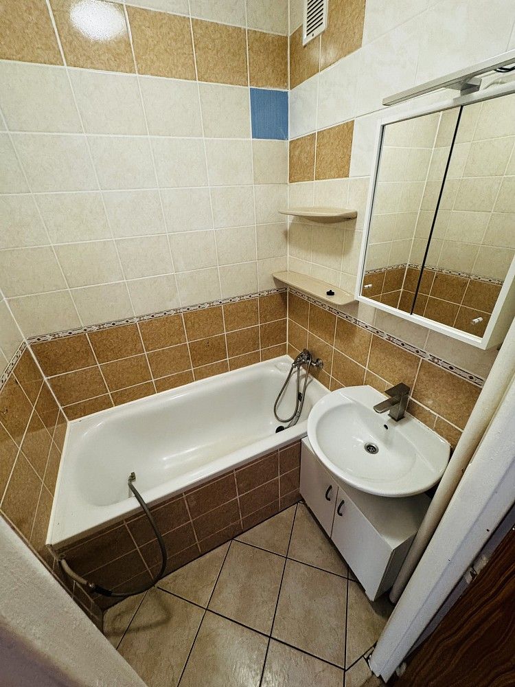 Pronájem byt 2+1 - 1. máje, Chodov, okres Sokolov, 55 m² - 5