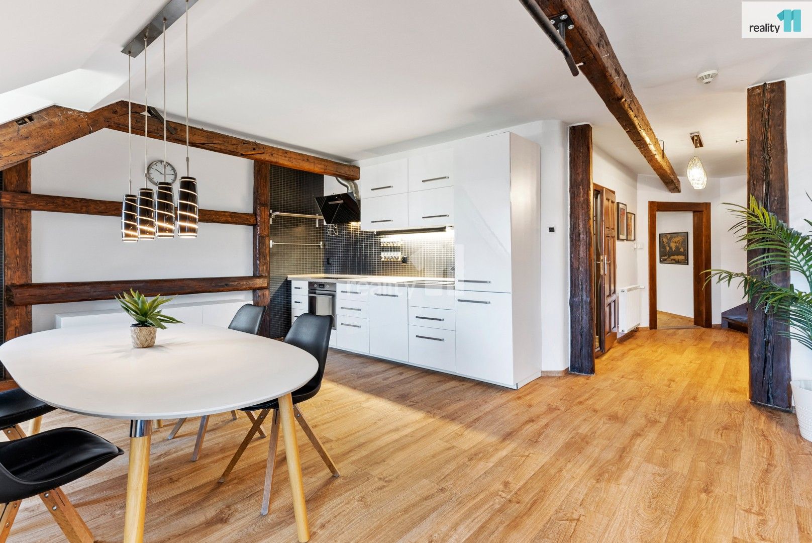 Prodej byt 3+kk - náměstí 1. máje, Chrastava, 156 m²