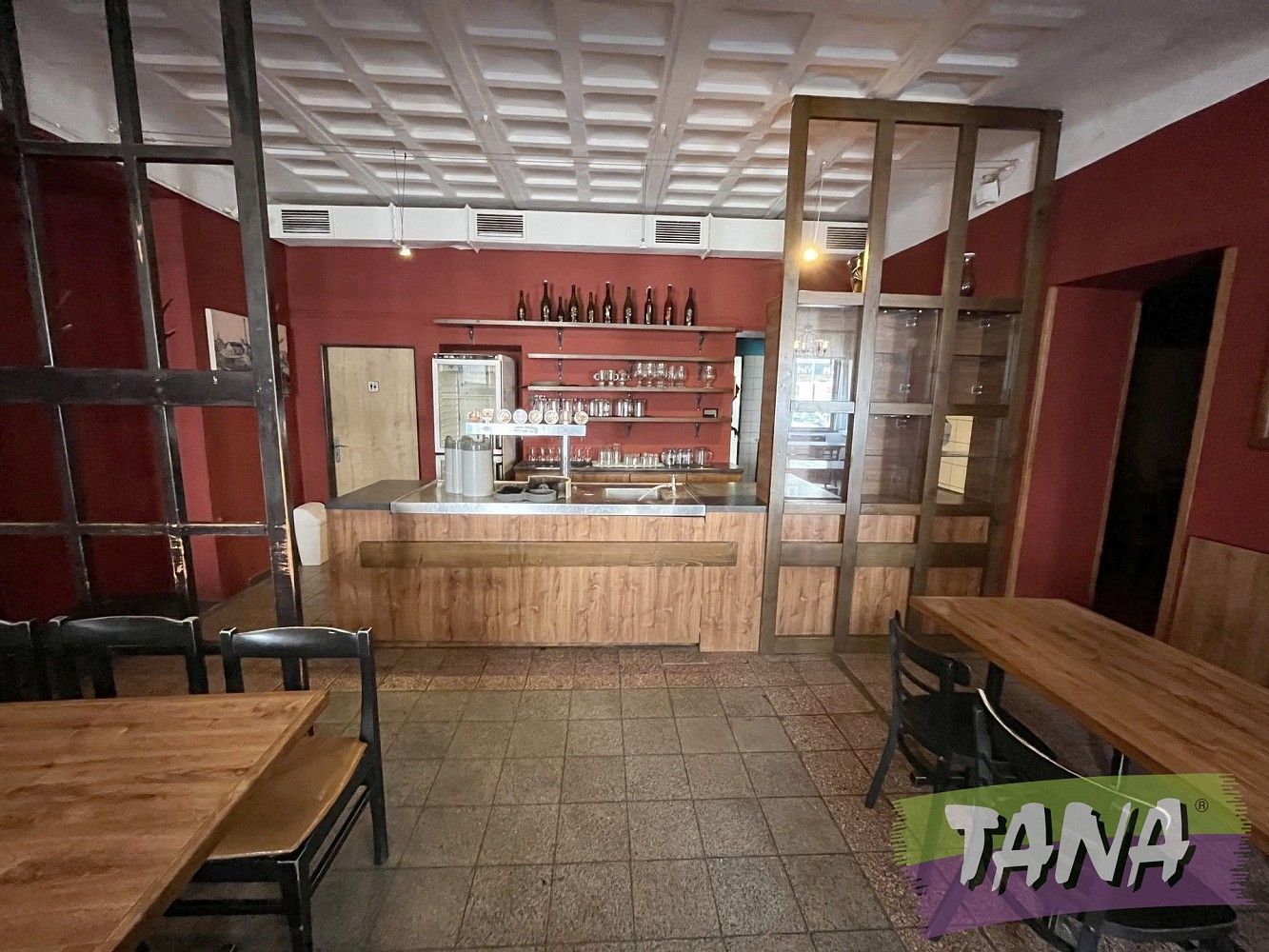 Restaurace · 175 m² · Chlumec nad Cidlinou - Chlumec nad Cidlinou I, okres Hradec Králové, Královéhradecký kraj - 3