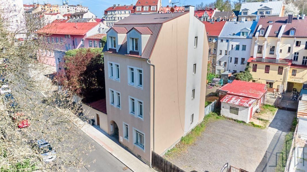 Činžovní domy, Šmeralova, Karlovy Vary, 330 m²