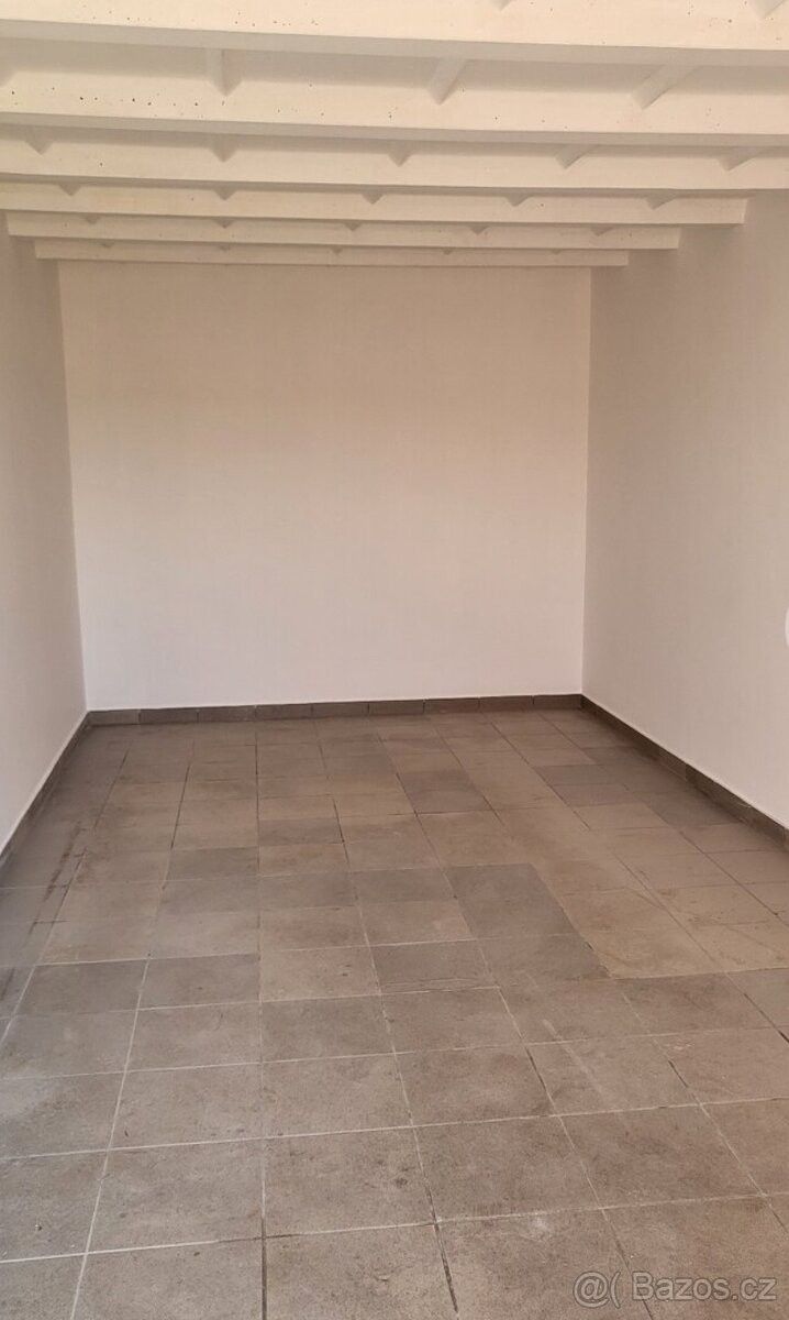 Garáže, Turnov, 511 01 - 2