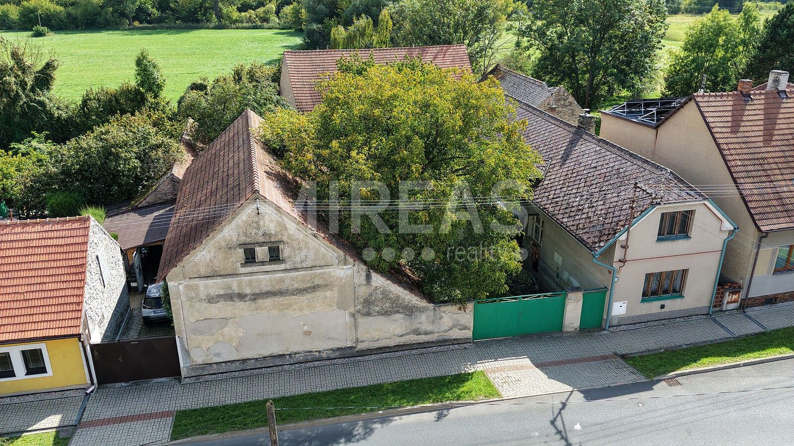 Rodinné domy, Milovice - Benátecká Vrutice, okres Nymburk, 105 m² - 1