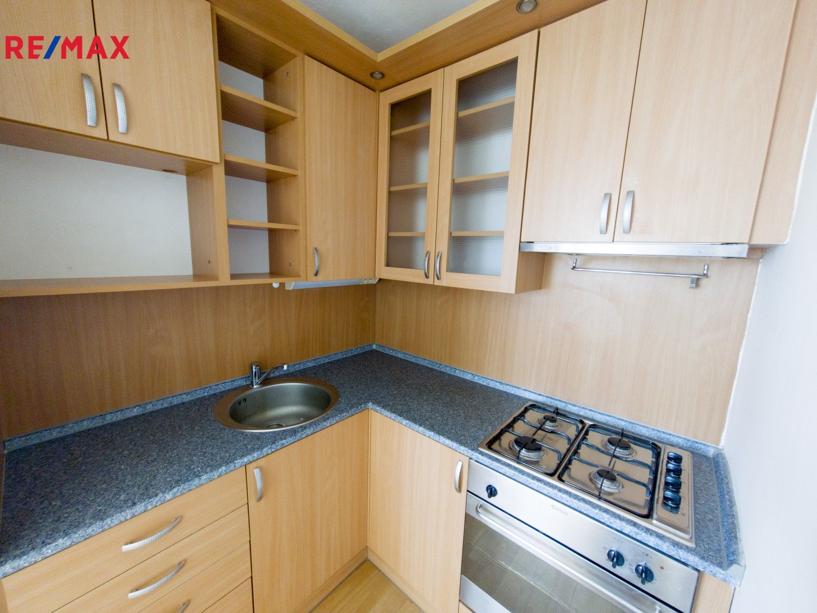 Pronájem byt 1+kk - Karla Havlíčka Borovského, Havířov, 28 m²