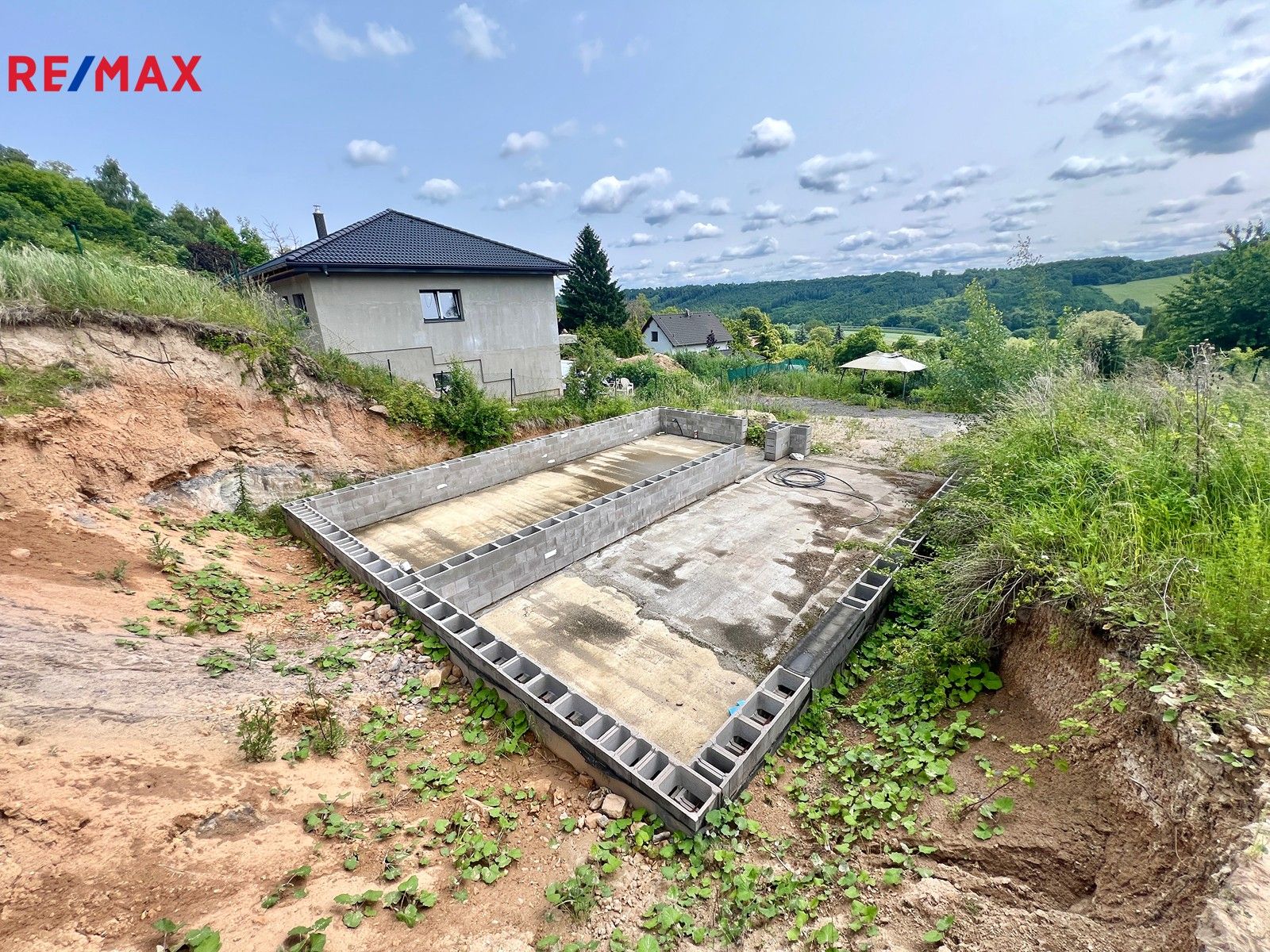 Prodej pozemek pro bydlení - Domoušice, 1 m²