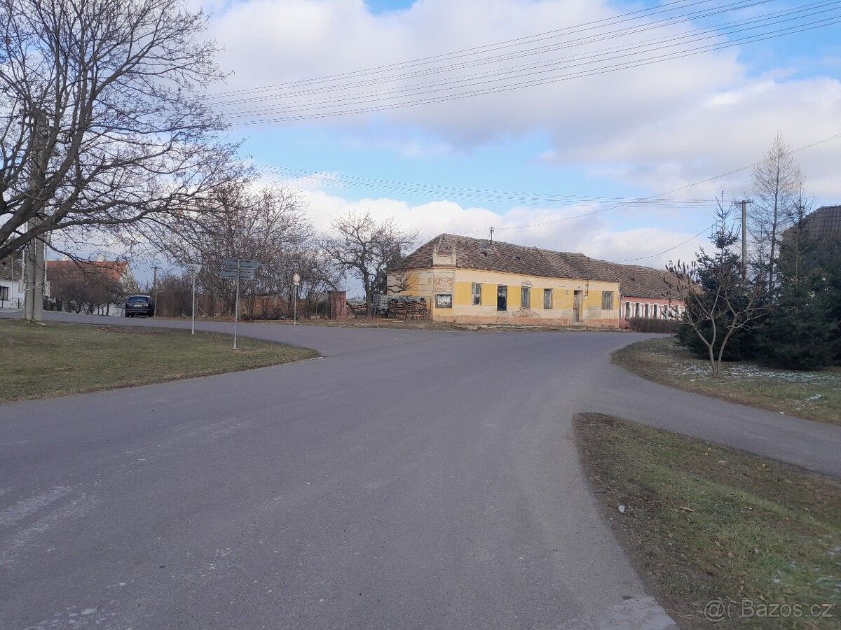 Pozemky pro bydlení, Strachotice, 671 29