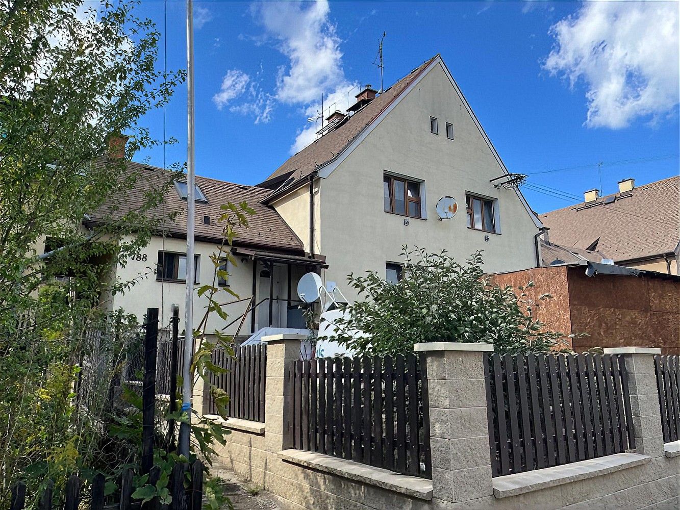 Rodinné domy, Vyšehrad, Červený Kostelec, okres Náchod, 61 m² - 1