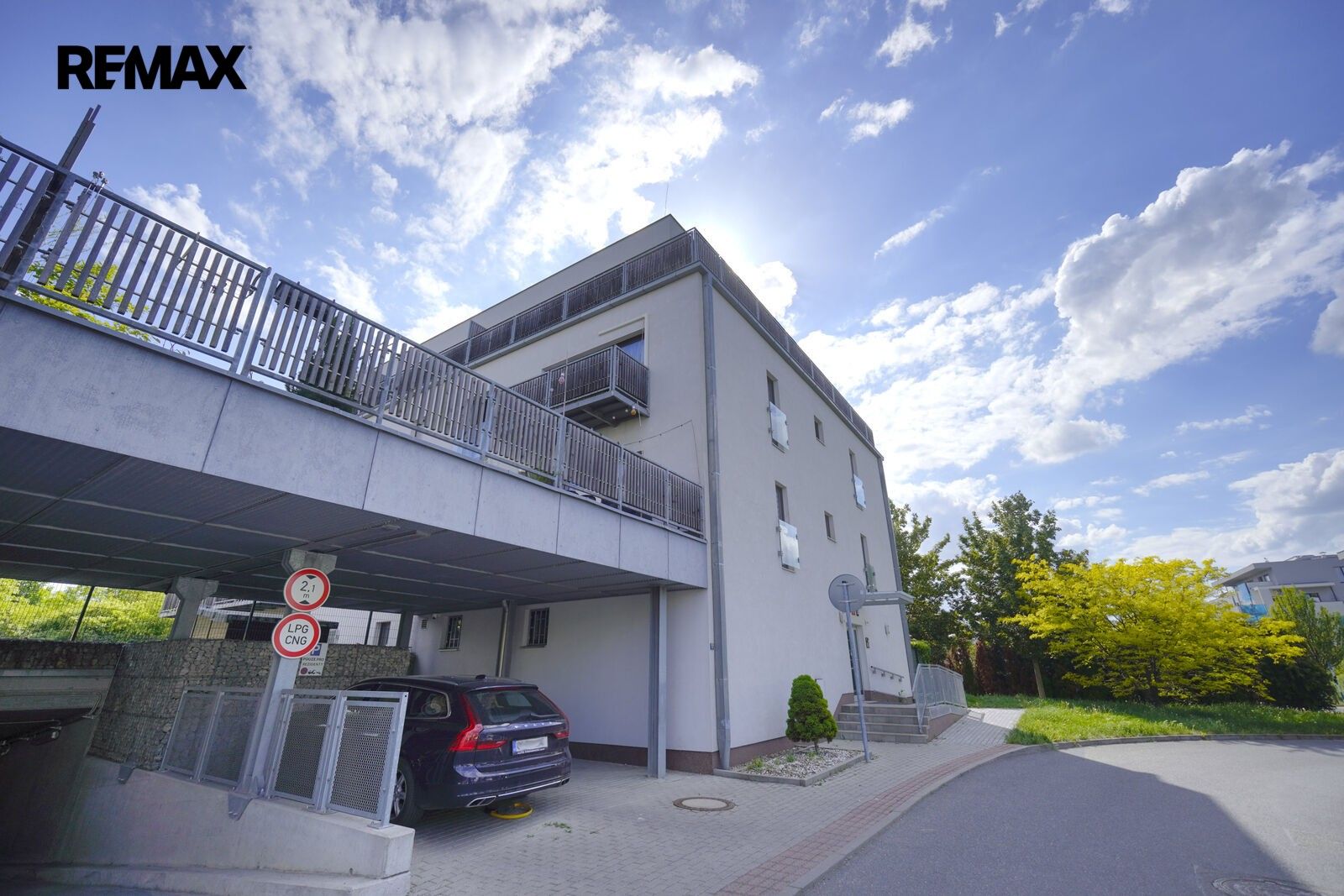 Byt 3+kk · 76 m² · Nepomuckých 749, Praha Letňany - 3