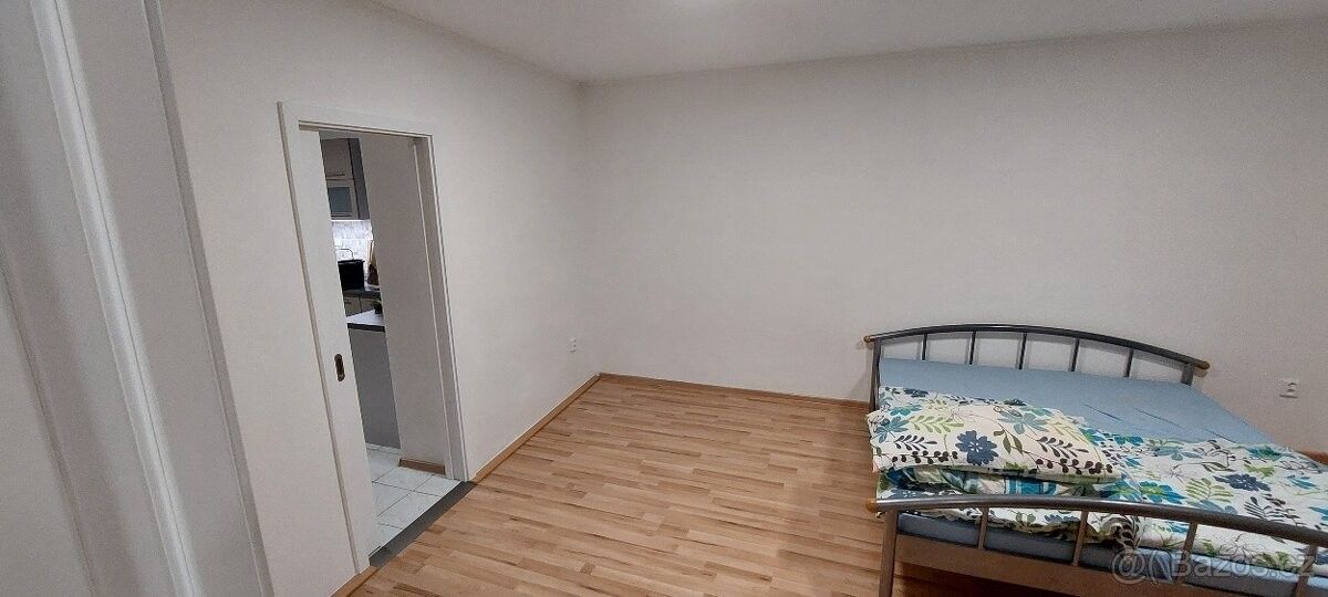 Pronájem byt 2+1 - Ostrožská Nová Ves, 687 22, 19 m²