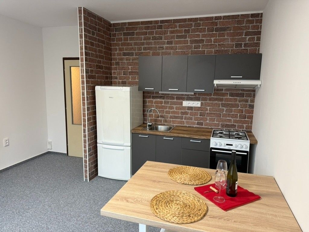 Pronájem byt - Nový Bor, 473 01