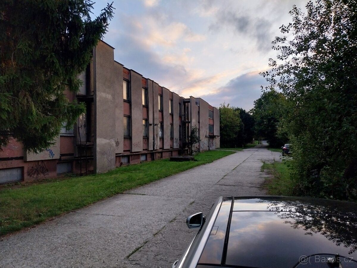 Pronájem garáž - Ostrava, 700 30