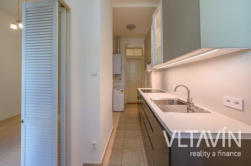 Byt 2+1 · 58 m² · U studánky, Praha 7 - Bubeneč - 4
