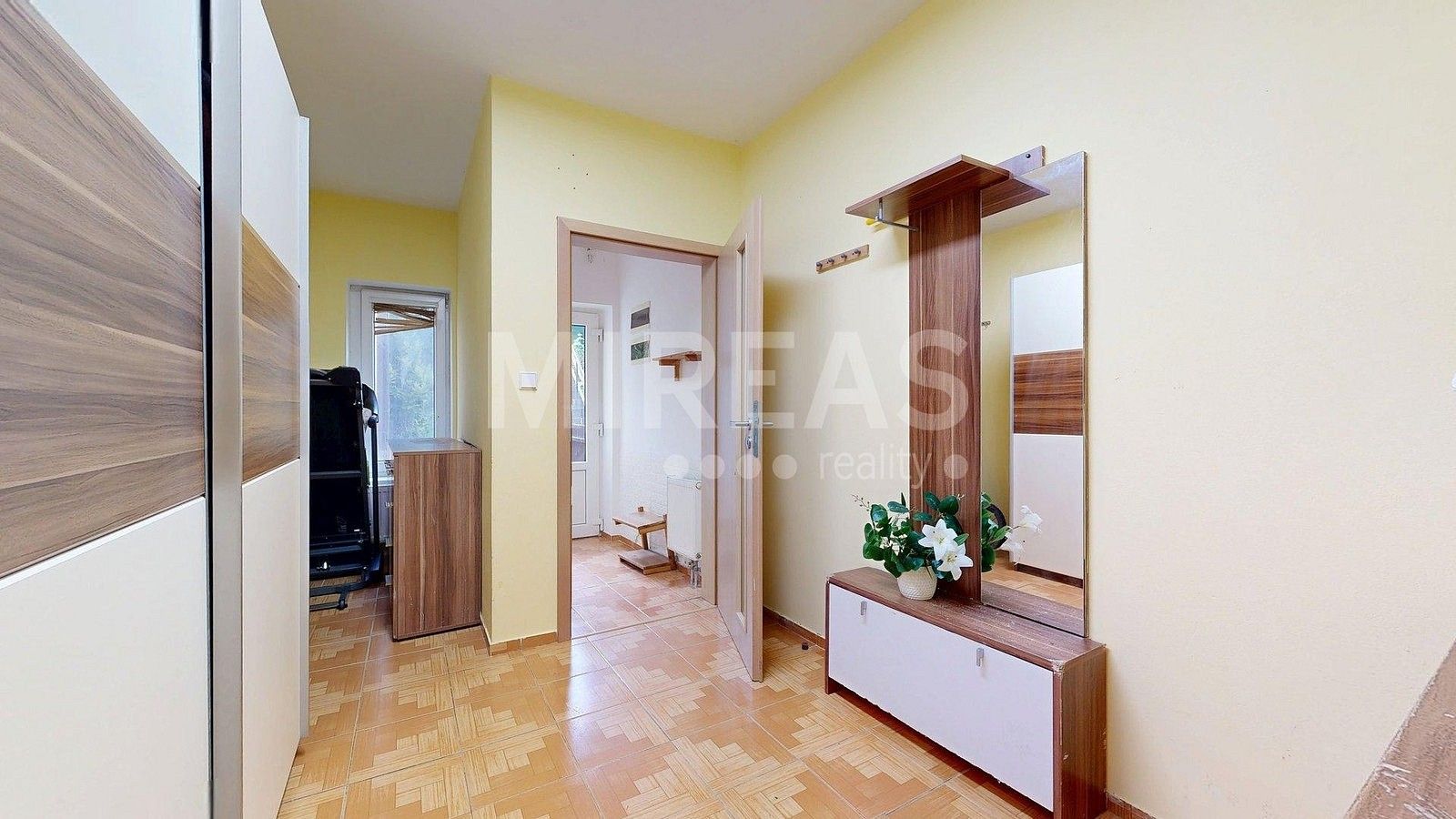 Byt 3+kk · 90 m² · Milovice - Mladá, okres Nymburk, Středočeský kraj - 3