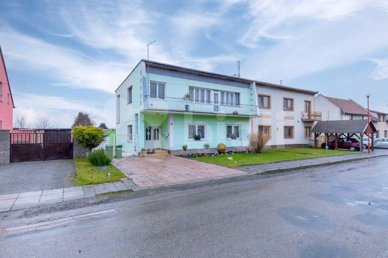 Prodej dům - Hoštice-Heroltice, 220 m²