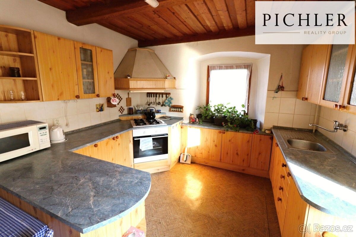 Prodej rodinný dům - Oráčov, 270 32