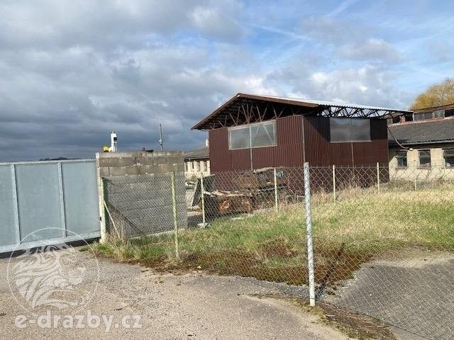Prodej sklad - Líšno, Bystřice, 697 m²