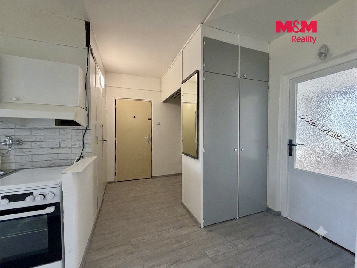 3+1, Jana Ámose Komenského, Klášterec nad Ohří, 76 m² - 2